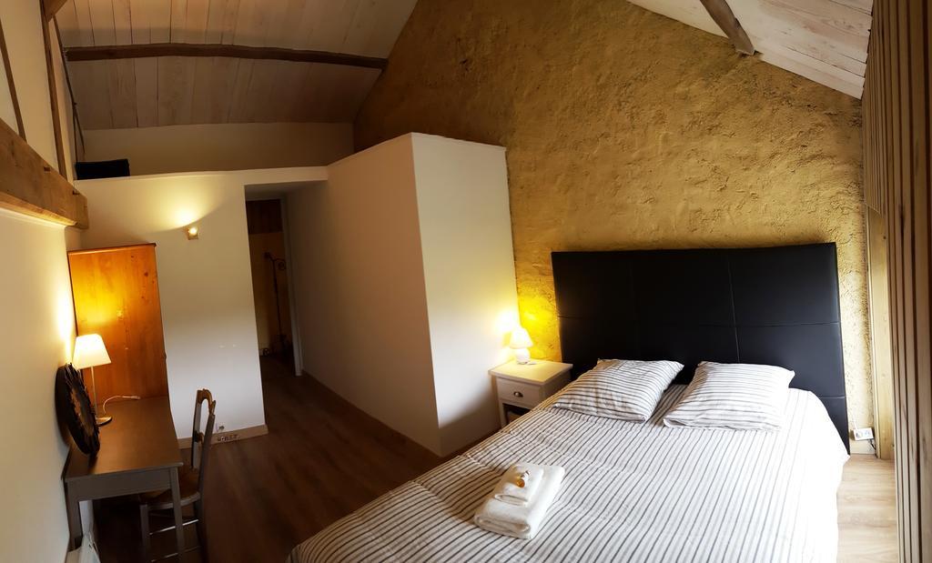 Domaine De L'Etanchet Hotell Saint-Hilaire-le-Vouhis Exteriör bild